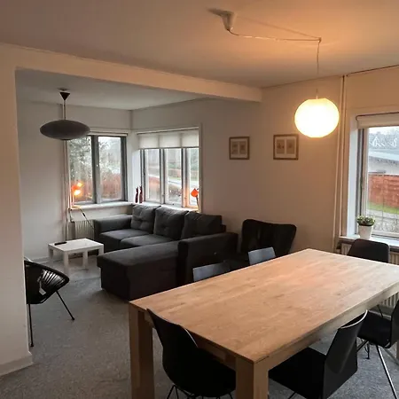 4 Vaerelses Hyggeligt Hus - 5 * コリング